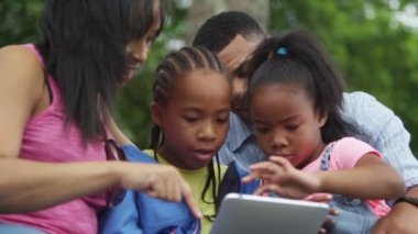 aile bilgisayar tablet vasıl arıyorsunuz