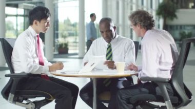 Grup Toplantısı el sallamak