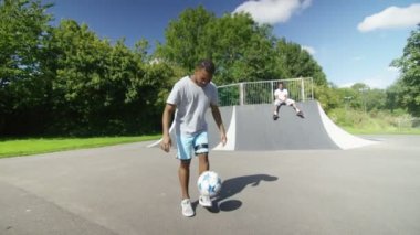  futbol oyuncuları top becerileri gösterilen