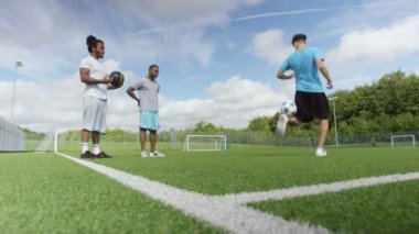  futbol oyuncuları top becerileri gösterilen