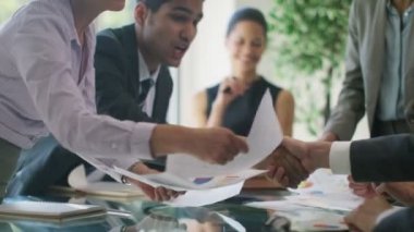  iş grubu sıkışalım