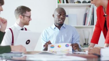 İş grubu şirket rakamları üzerinden arıyor