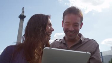 Çift bilgisayar tablet vasıl