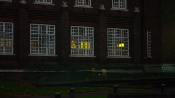 Colegio de Londres para entrenamiento de oficiales del Ejército de Salvación — Vídeo de stock