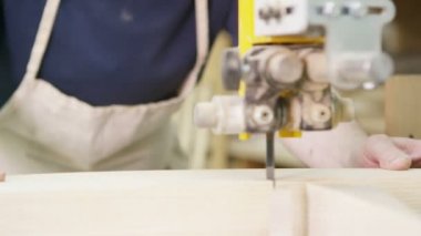 Şerit testere ile kesme kereste marangoz