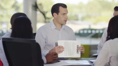 bir anlaşma müzakere iş grubu