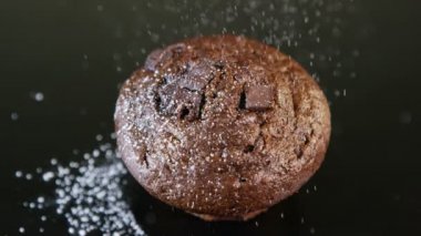 krema şeker kek düşen