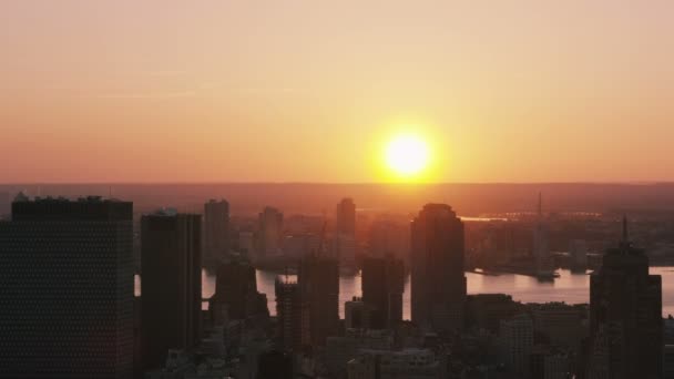 Ciudad de Nueva York al atardecer — Vídeo de stock