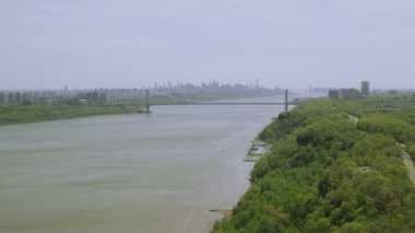 Hudson Nehri, New York üzerinden köprü