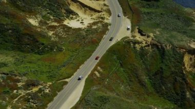 California kıyı şeridinde Big Sur