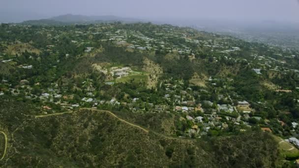 California Suburban Casas y pueblos — Vídeo de stock