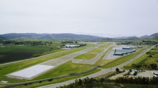 Vue de l'aéroport californien — Video