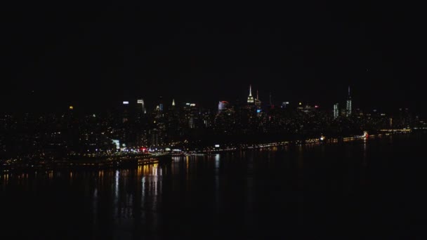 Ciudad de Nueva York en la noche — Vídeo de stock