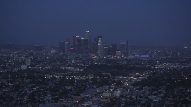 Los Angeles voorsteden nachts — Stockvideo