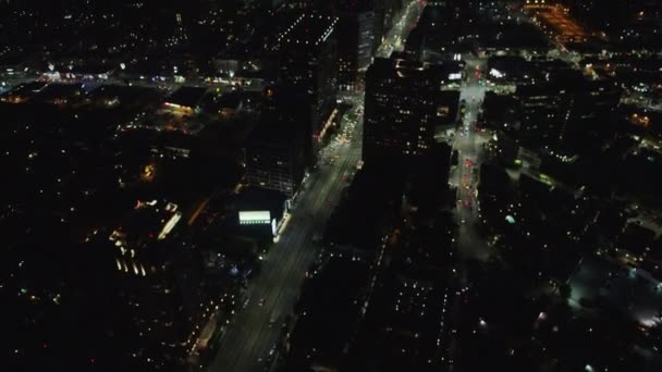 Los suburbios de Los Ángeles por la noche — Vídeo de stock