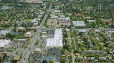 California banliyö evleri