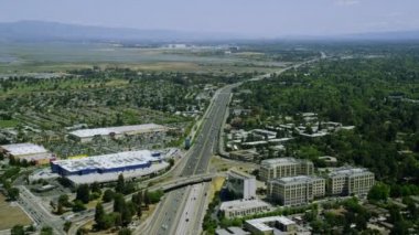 California banliyö evleri