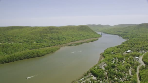 Bridge over Hudson River, New York — Stock Video