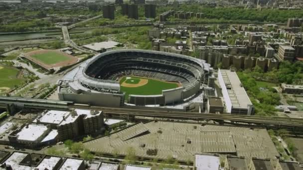 Вид с воздуха на стадион Янки — стоковое видео