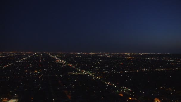 Προάστια του Λος Άντζελες το βράδυ — Αρχείο Βίντεο