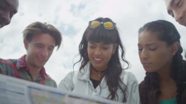 Londra haritaya bakıyordum arkadaşlar