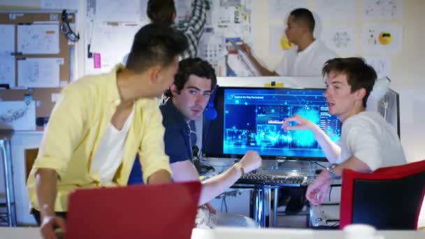 équipe de conception travaillant sur un projet 