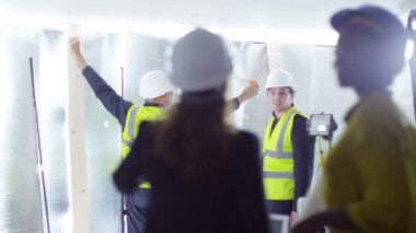 Mürettebat ile sorunları tartışıyor mühendisleri