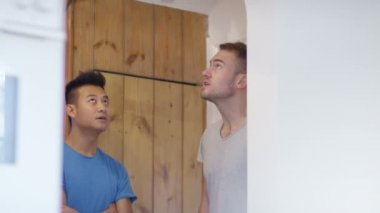 tartışmayı gay çift 