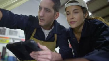  araba motorları hizmet verme mekaniği