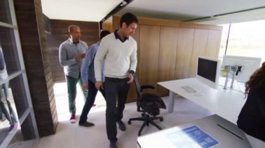 ofiste çalışan takım