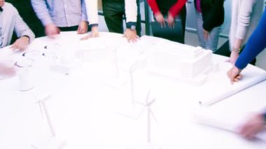 Ofiste çalışan mimarlar