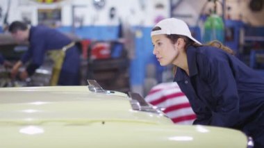  araba motorları hizmet verme mekaniği