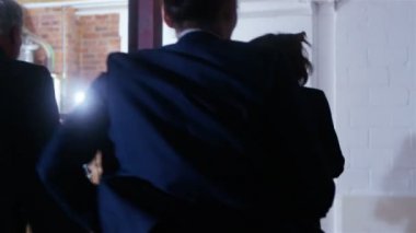 Endüstriyel Bina ile çalışan iş takım