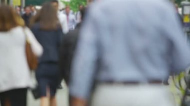 işçi ve Londra yürüyen turist