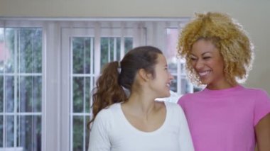 kadın kaç ev anahtarı gidiyor