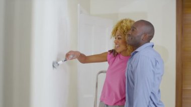 iki yeni ev duvar boyama