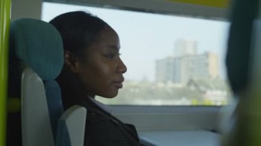 bazı uyku almak iş kadını