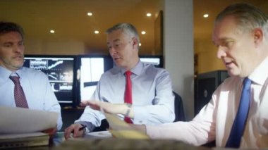 rakamlar ve istatistik işadamları bak