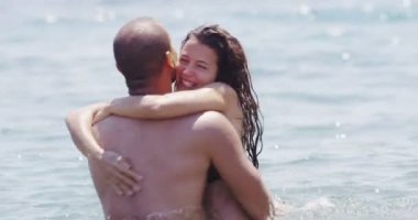 suda eğlenmek Çift