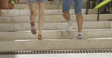 Avrupa şehirde Romantik Çift