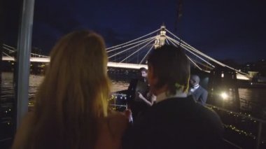 tekne partide sosyalleşme arkadaşlar