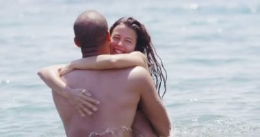 suda eğlenmek Çift