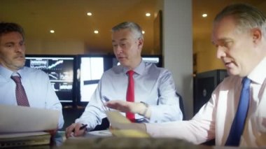Dünya Piyasaları seyir brokerları