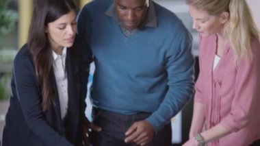 beyin fırtınası fikirlerini için iş takım