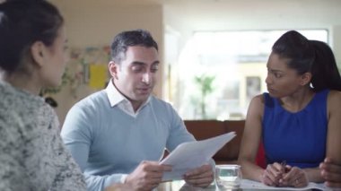 bir toplantıda iş takım 