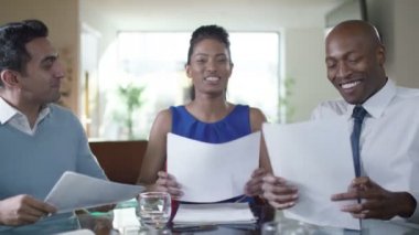 iş adamları bir toplantı sonuç