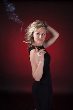 Sigara Studio ile güzel bir kadın portresi