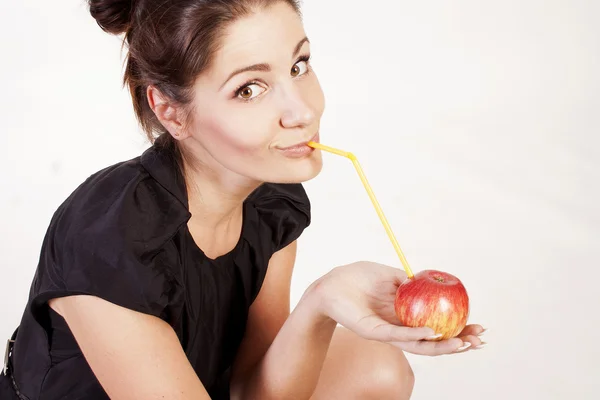 Portrait of beautiful woman with apple — Stock Photo, Image