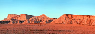 dağ castildetierra bardenas reales doğa parkı, navarra,