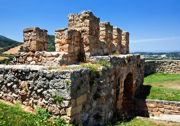 Muralhas de fortaleza em Frias. Burgos. Castilla e Leon. Espanha — Fotografia de Stock